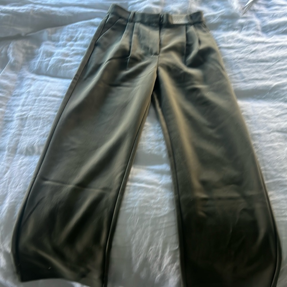 Ultra High Rise A&F trousers
